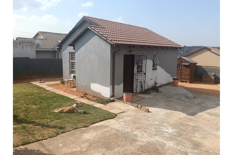 2 Bedroom Property for Sale in Cosmo City Gauteng