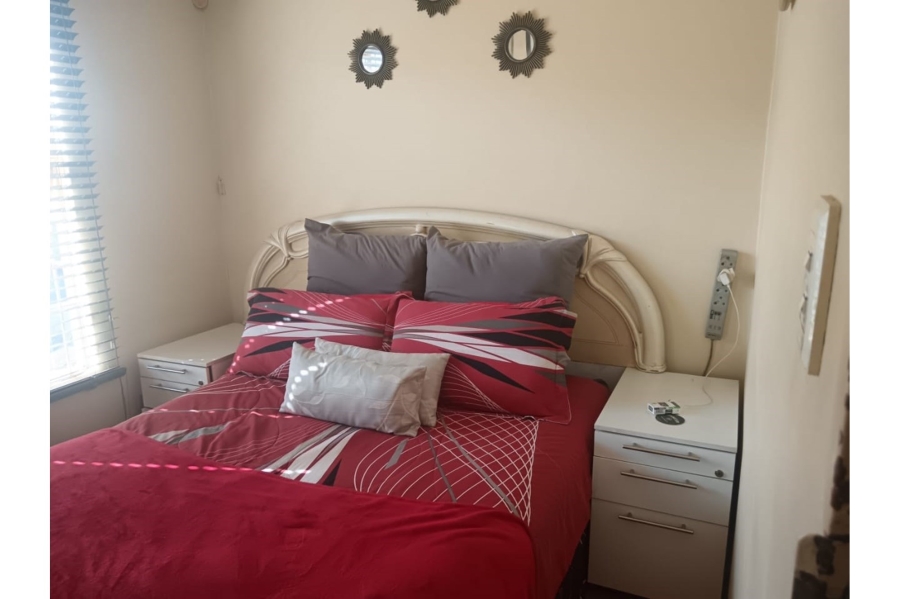 2 Bedroom Property for Sale in Cosmo City Gauteng