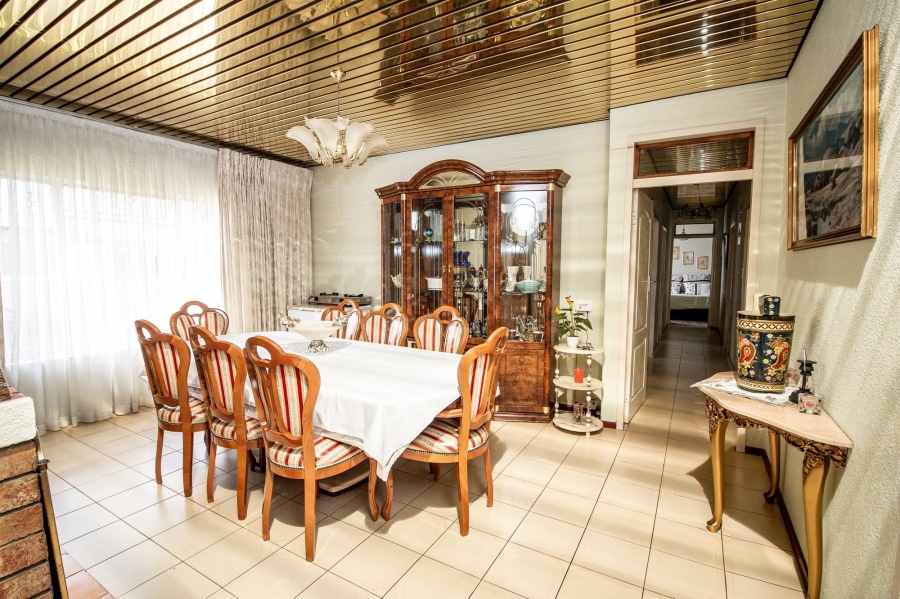 4 Bedroom Property for Sale in Moroka Gauteng