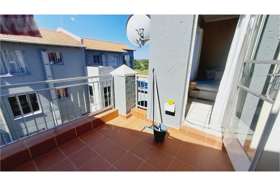 2 Bedroom Property for Sale in Parkhaven Gauteng