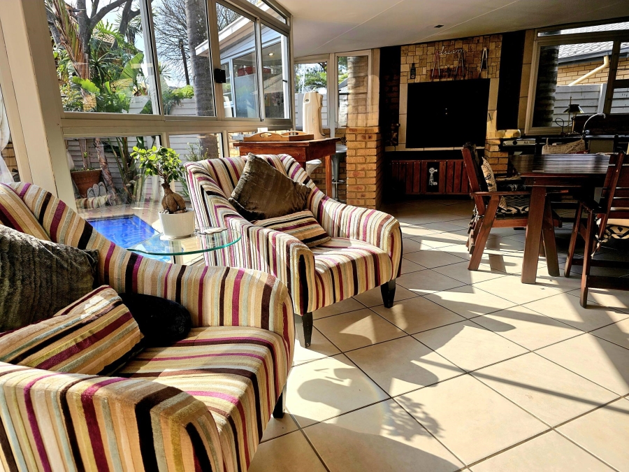 4 Bedroom Property for Sale in Hennopspark Gauteng