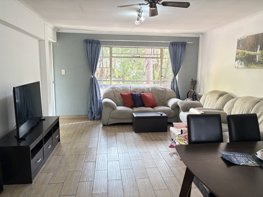 2 Bedroom Property for Sale in Northwold Gauteng