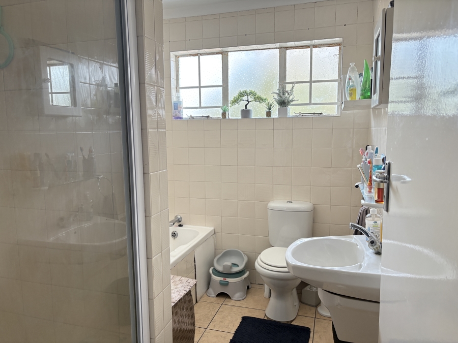 2 Bedroom Property for Sale in Northwold Gauteng