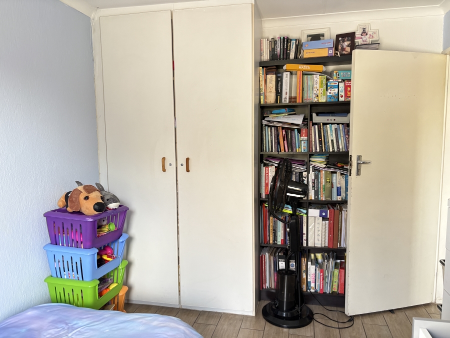 2 Bedroom Property for Sale in Northwold Gauteng
