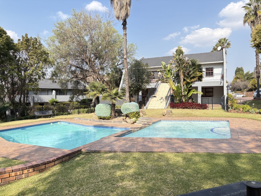 2 Bedroom Property for Sale in Northwold Gauteng