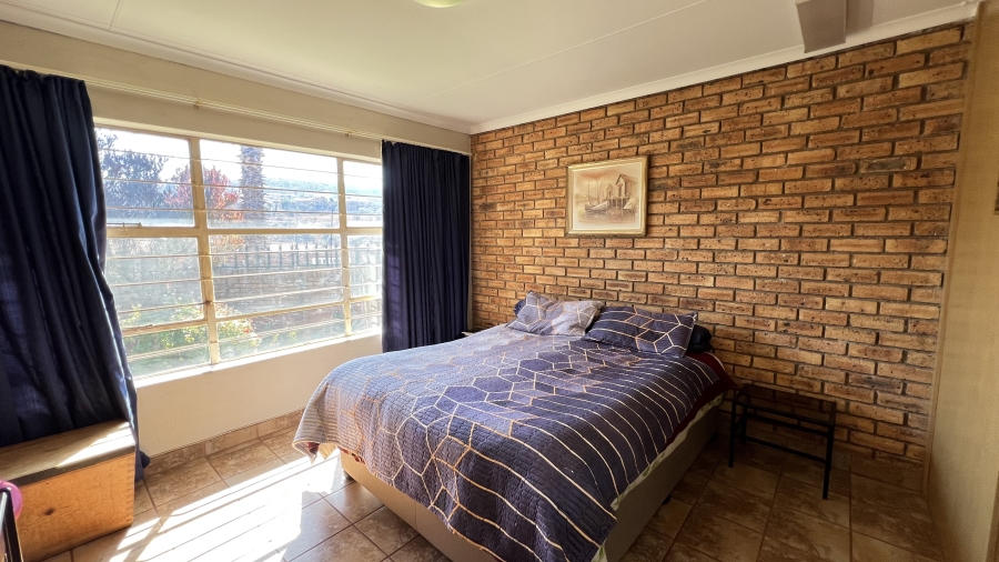 3 Bedroom Property for Sale in Rangeview Gauteng