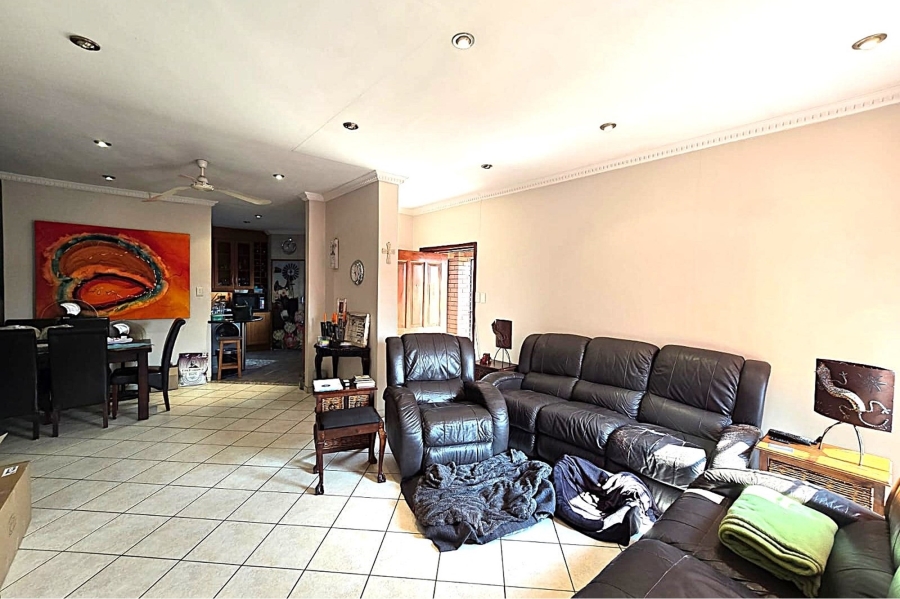 3 Bedroom Property for Sale in Montana Park Gauteng