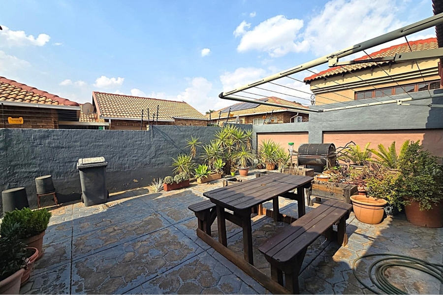 3 Bedroom Property for Sale in Montana Park Gauteng