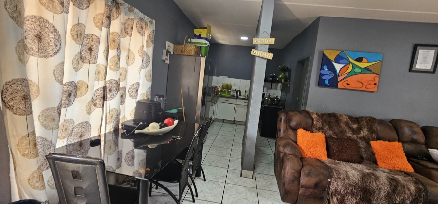 2 Bedroom Property for Sale in Brakpan Central Gauteng
