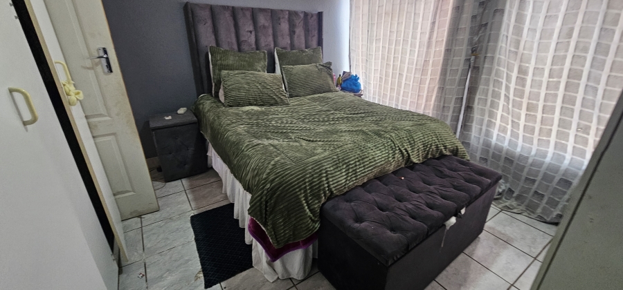 2 Bedroom Property for Sale in Brakpan Central Gauteng