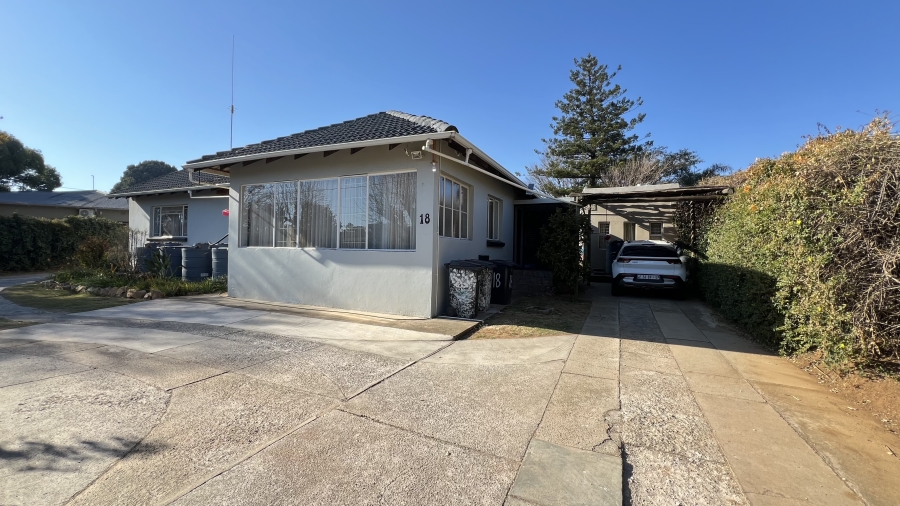 3 Bedroom Property for Sale in Monument Gauteng