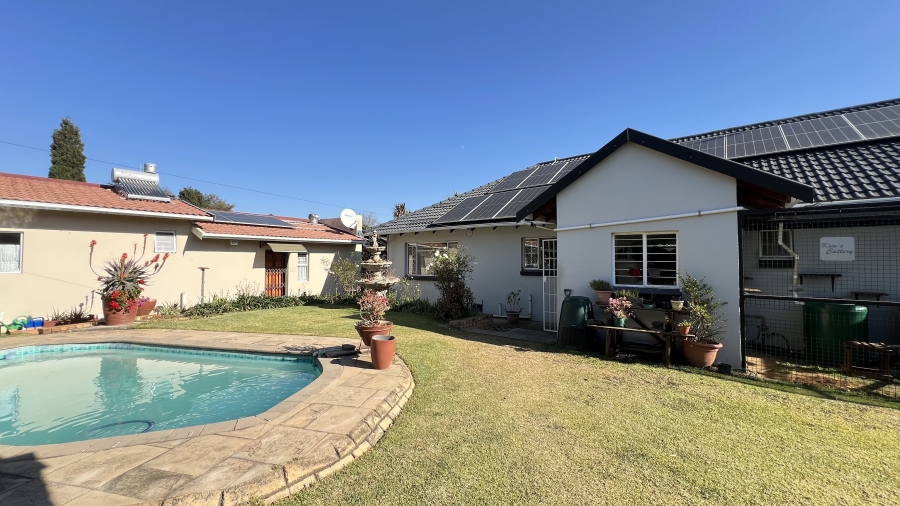 3 Bedroom Property for Sale in Monument Gauteng