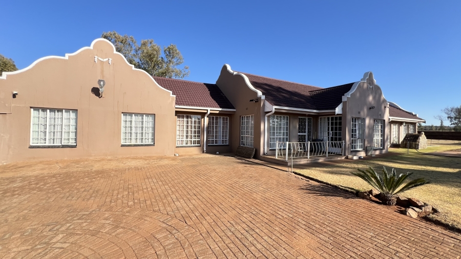 4 Bedroom Property for Sale in Randfontein South Gauteng