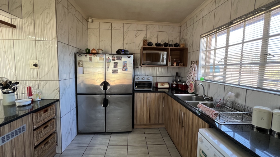 4 Bedroom Property for Sale in Randfontein South Gauteng