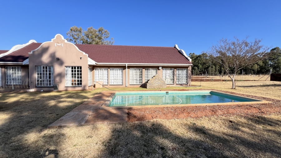 4 Bedroom Property for Sale in Randfontein South Gauteng