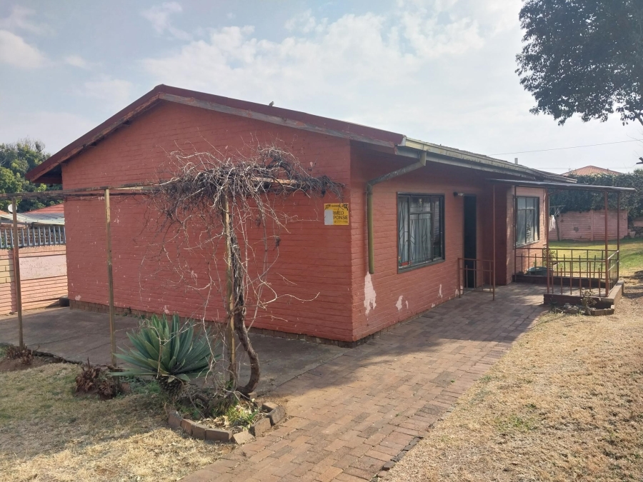 4 Bedroom Property for Sale in Sophiatown Gauteng