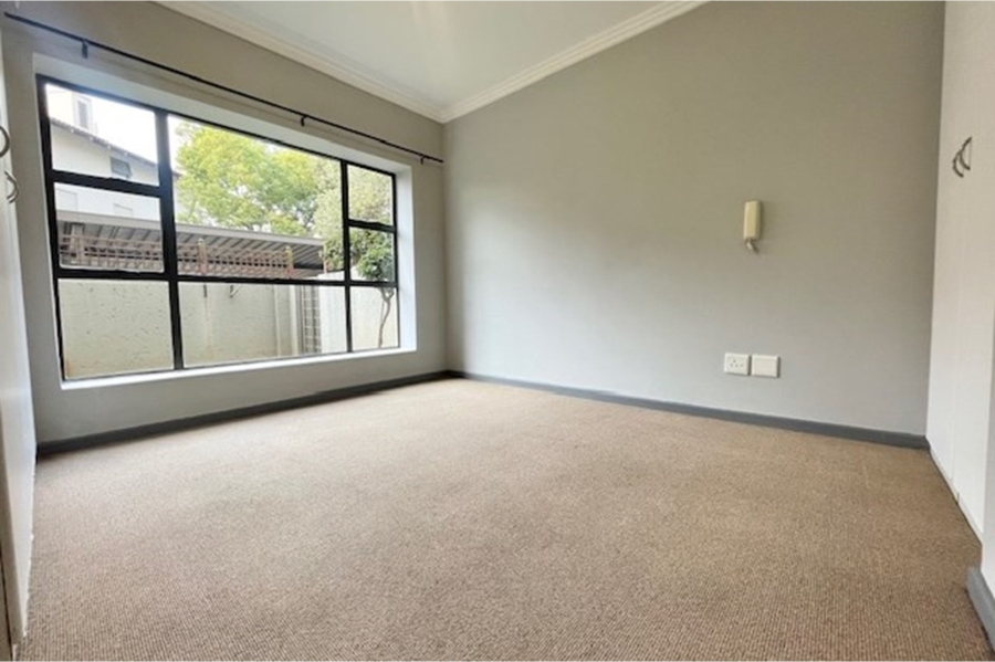 To Let 2 Bedroom Property for Rent in Sandown Gauteng