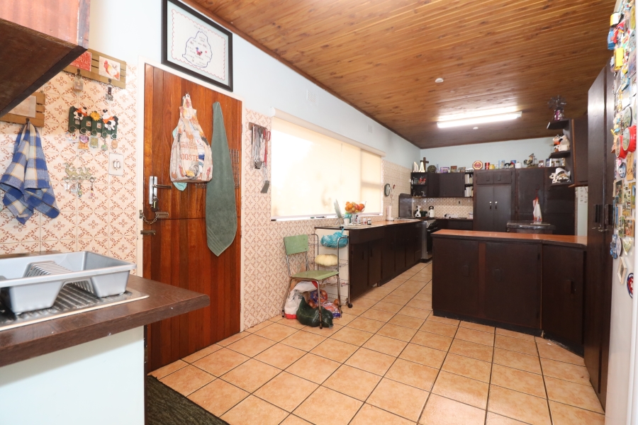 To Let 4 Bedroom Property for Rent in Horison Park Gauteng