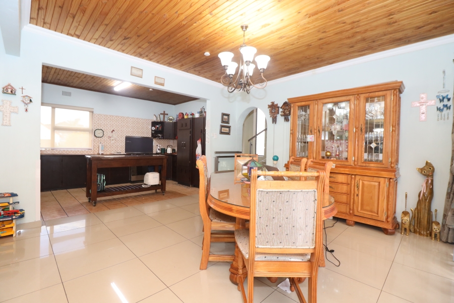 To Let 4 Bedroom Property for Rent in Horison Park Gauteng
