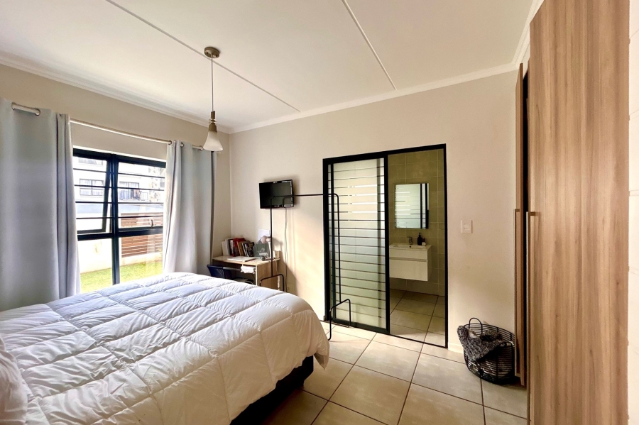 3 Bedroom Property for Sale in Crowthorne AH Gauteng