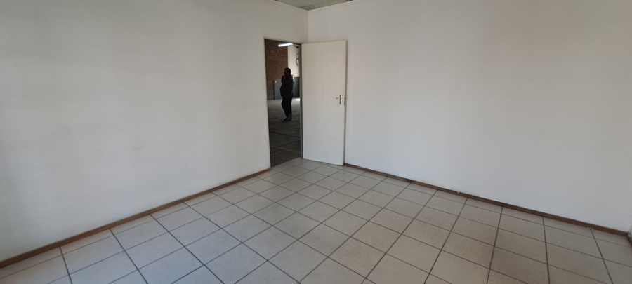To Let commercial Property for Rent in Duncanville Gauteng