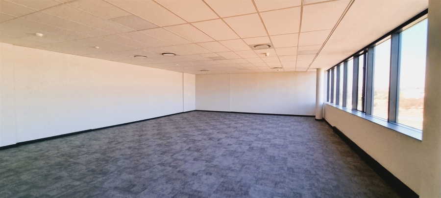 Commercial Property for Sale in Woodmead Gauteng