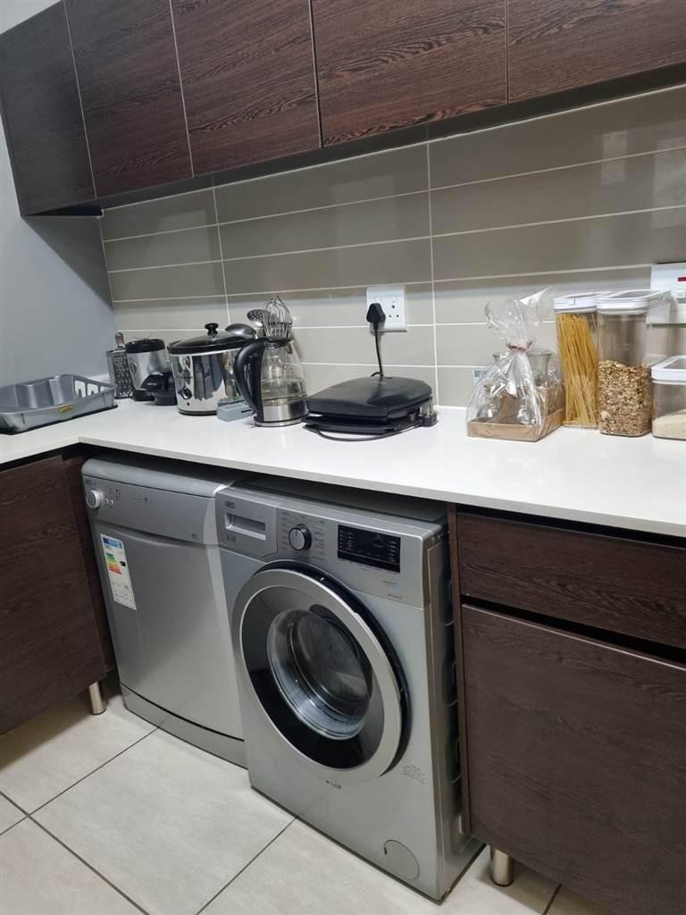To Let 2 Bedroom Property for Rent in Greenstone Hill Gauteng