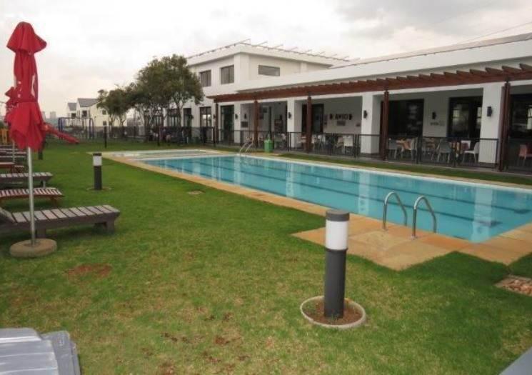 To Let 2 Bedroom Property for Rent in Greenstone Hill Gauteng