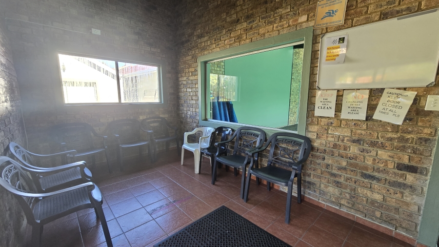 8 Bedroom Property for Sale in Garsfontein Gauteng