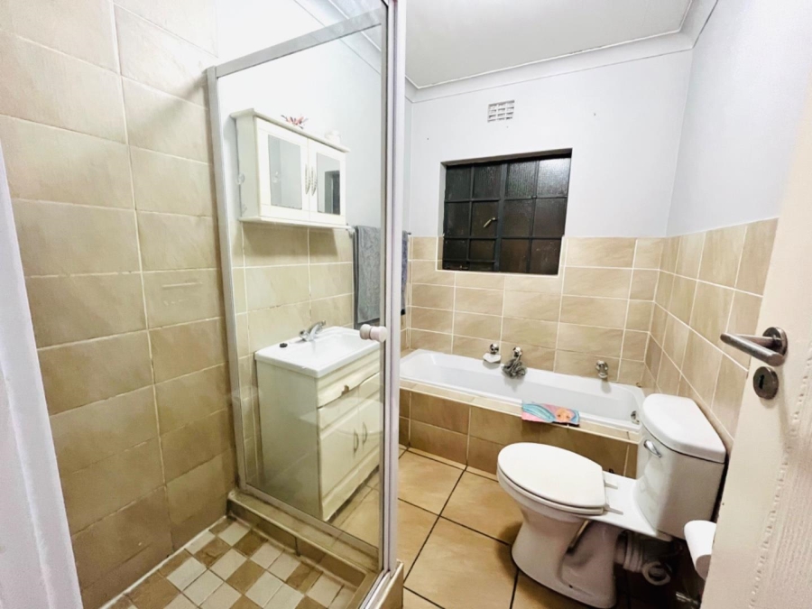 2 Bedroom Property for Sale in Meyerton Central Gauteng