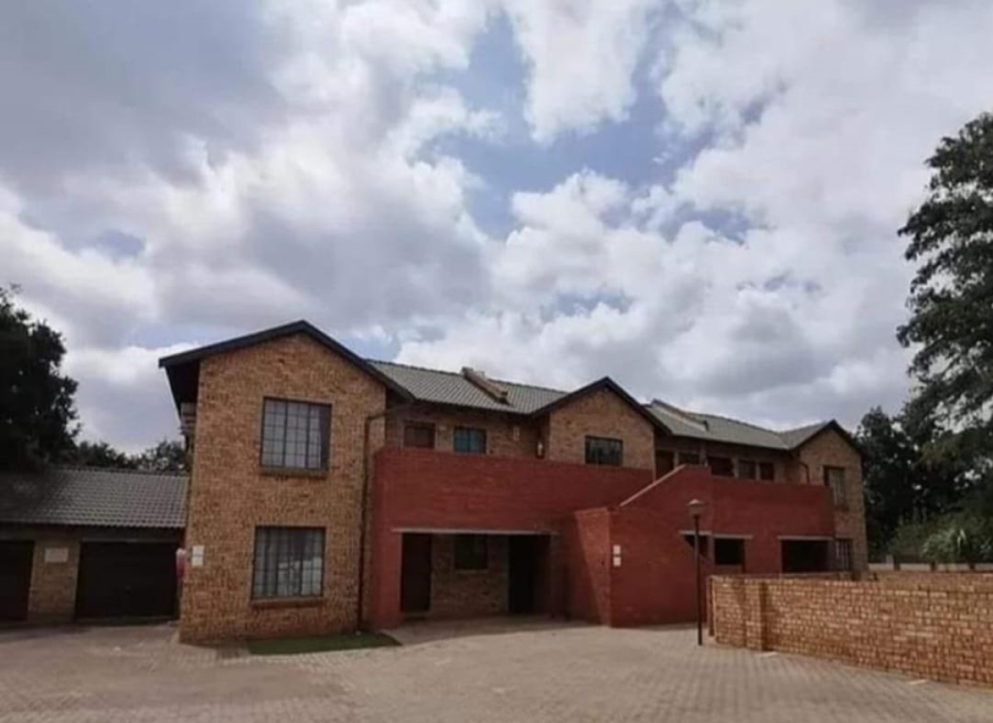 2 Bedroom Property for Sale in Meyerton Central Gauteng