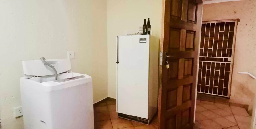 2 Bedroom Property for Sale in Rensburg Gauteng