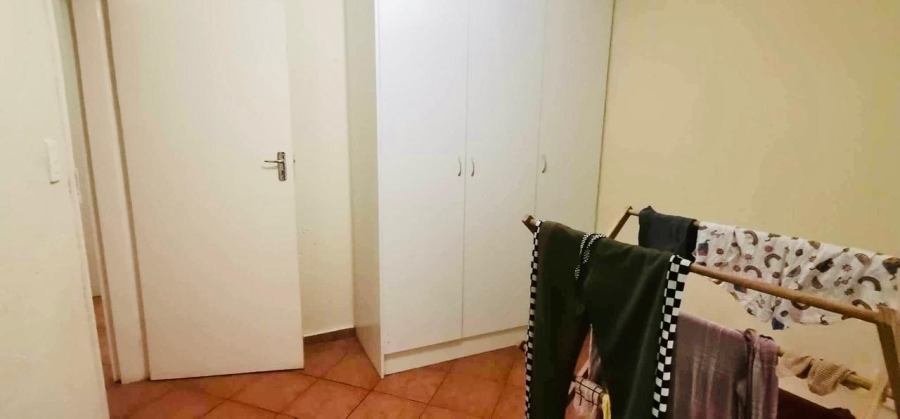 2 Bedroom Property for Sale in Rensburg Gauteng
