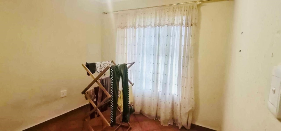 2 Bedroom Property for Sale in Rensburg Gauteng