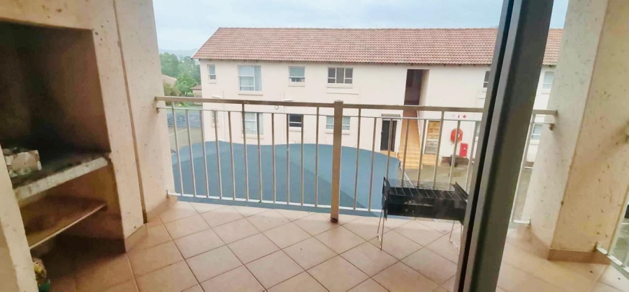2 Bedroom Property for Sale in Rensburg Gauteng