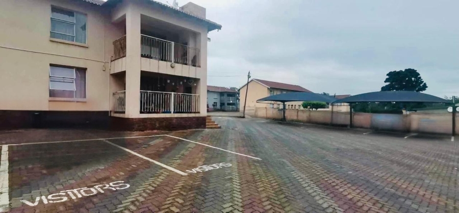 2 Bedroom Property for Sale in Rensburg Gauteng