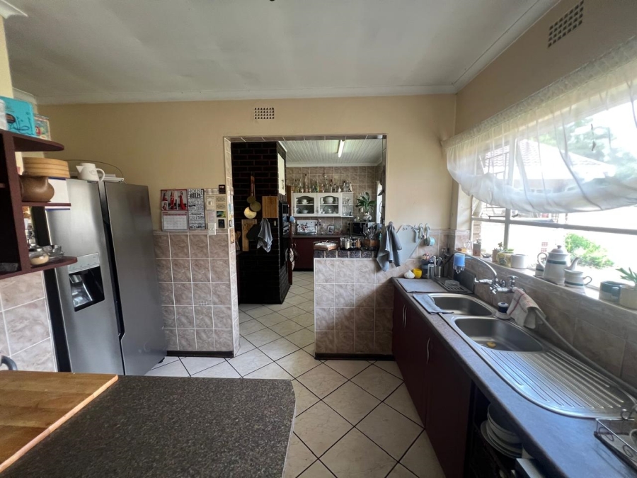 4 Bedroom Property for Sale in Three Rivers East Gauteng