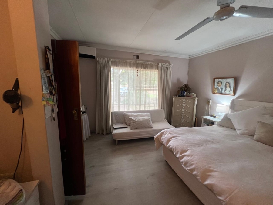 4 Bedroom Property for Sale in Three Rivers East Gauteng