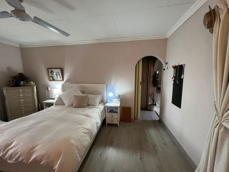 4 Bedroom Property for Sale in Three Rivers East Gauteng