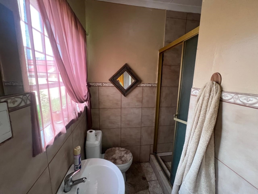 4 Bedroom Property for Sale in Three Rivers East Gauteng