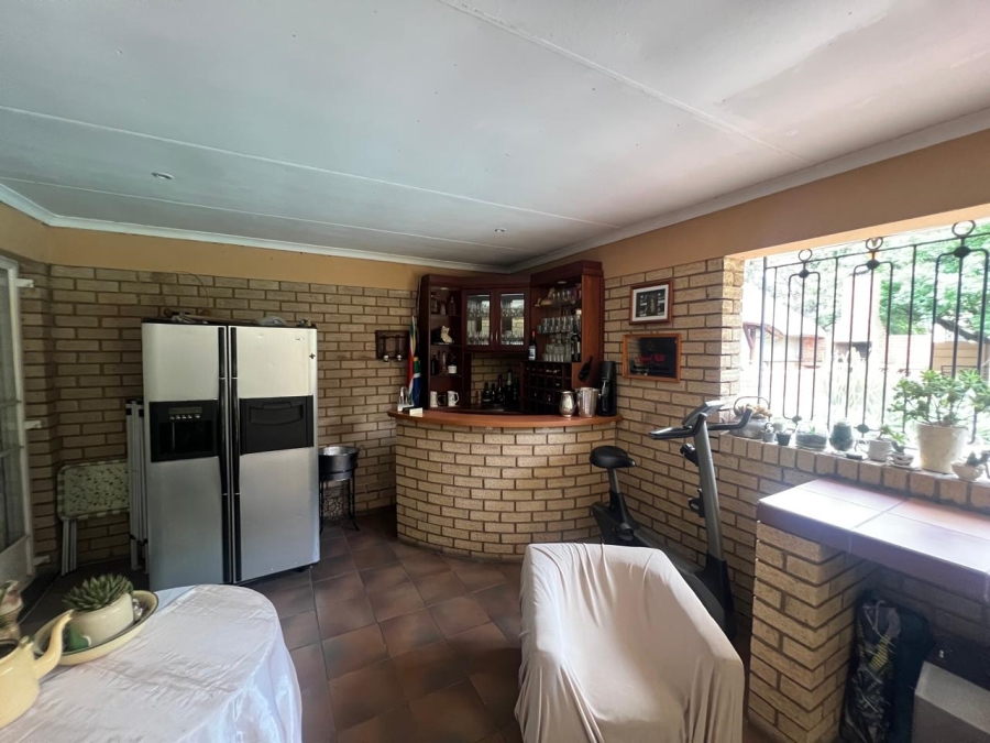 4 Bedroom Property for Sale in Three Rivers East Gauteng