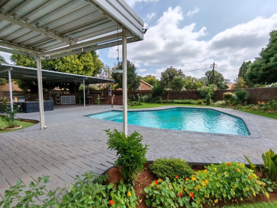 3 Bedroom Property for Sale in Three Rivers East Gauteng