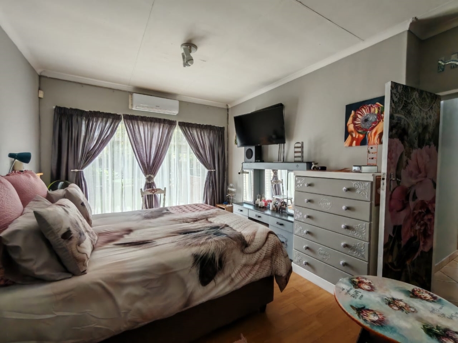3 Bedroom Property for Sale in Three Rivers East Gauteng