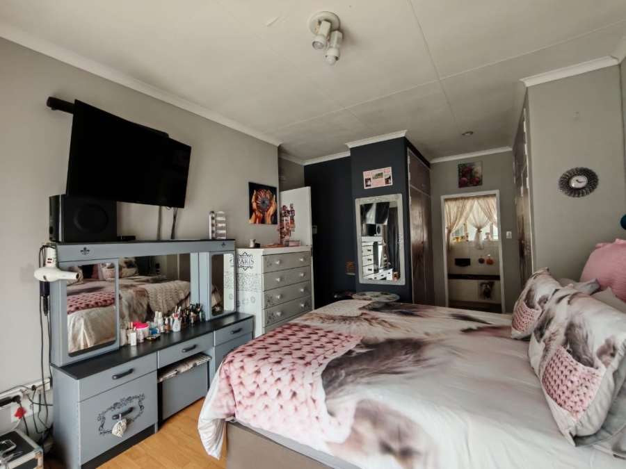 3 Bedroom Property for Sale in Three Rivers East Gauteng