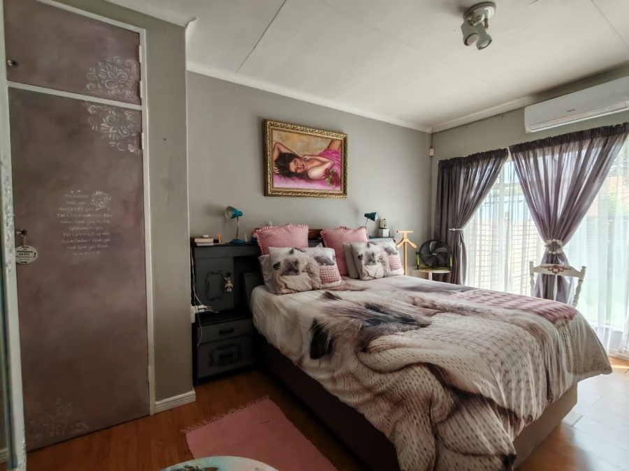 3 Bedroom Property for Sale in Three Rivers East Gauteng