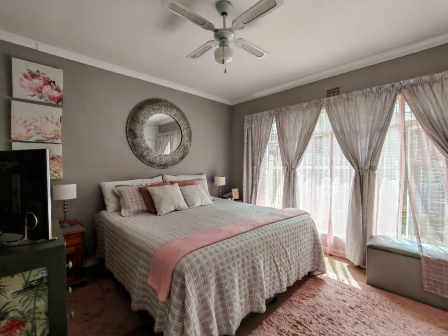 3 Bedroom Property for Sale in Three Rivers East Gauteng