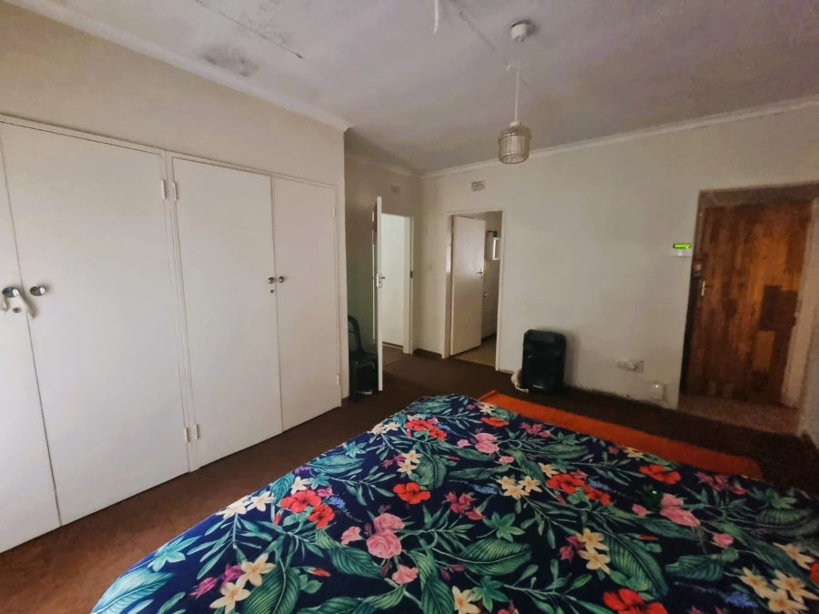 3 Bedroom Property for Sale in Unitas Park Gauteng