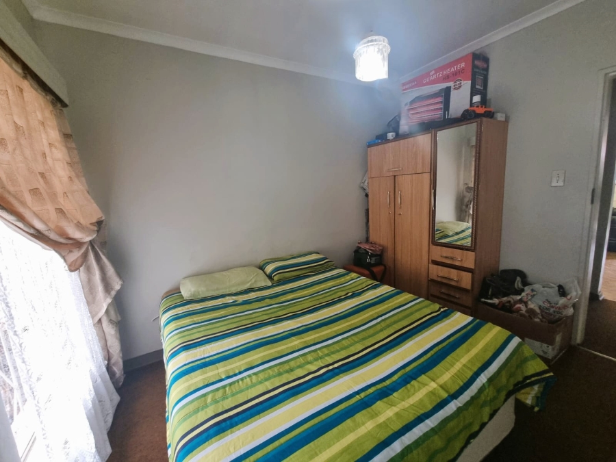 3 Bedroom Property for Sale in Unitas Park Gauteng