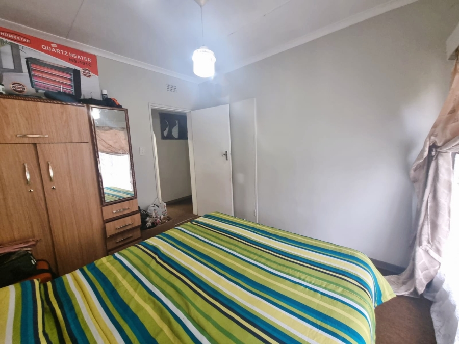 3 Bedroom Property for Sale in Unitas Park Gauteng