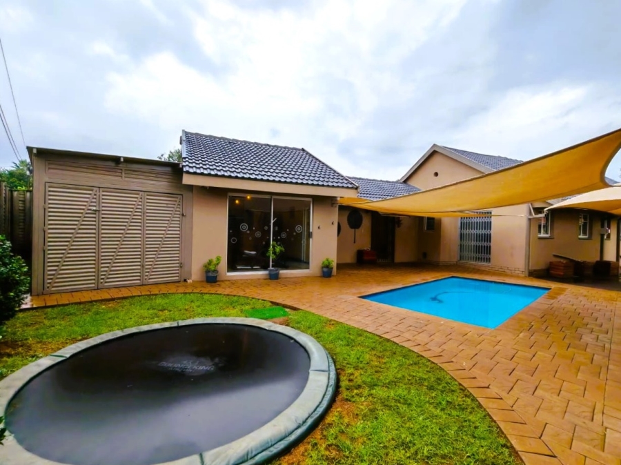 4 Bedroom Property for Sale in Arcon Park Gauteng